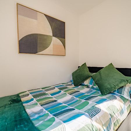 Luxury Apartments In Cardiff City Centre Extérieur photo