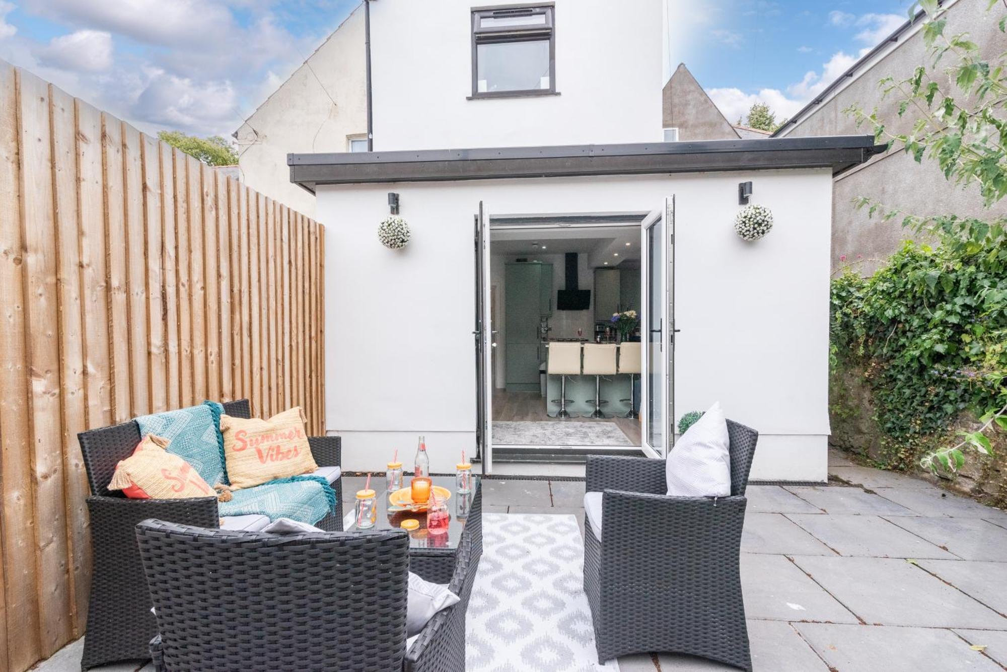 Luxury Apartments In Cardiff City Centre Extérieur photo