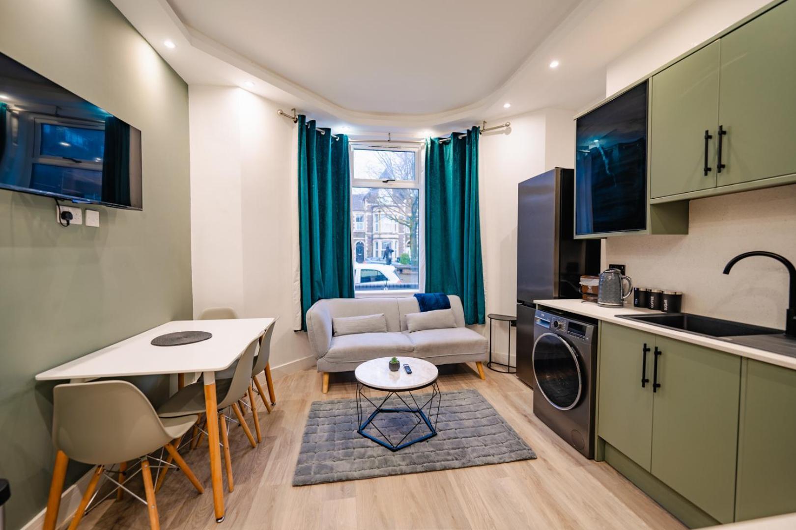 Luxury Apartments In Cardiff City Centre Extérieur photo
