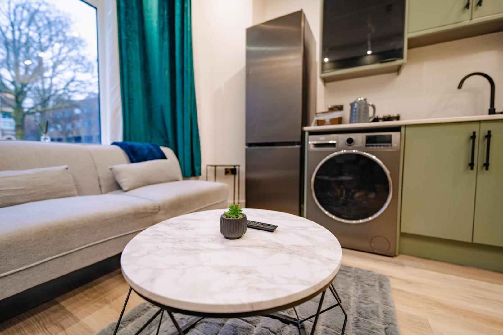 Luxury Apartments In Cardiff City Centre Extérieur photo